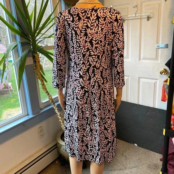 Susan Lawrence Floral Stretchy Casual Special occasions wrap dress women size L - Picture 6 of 6